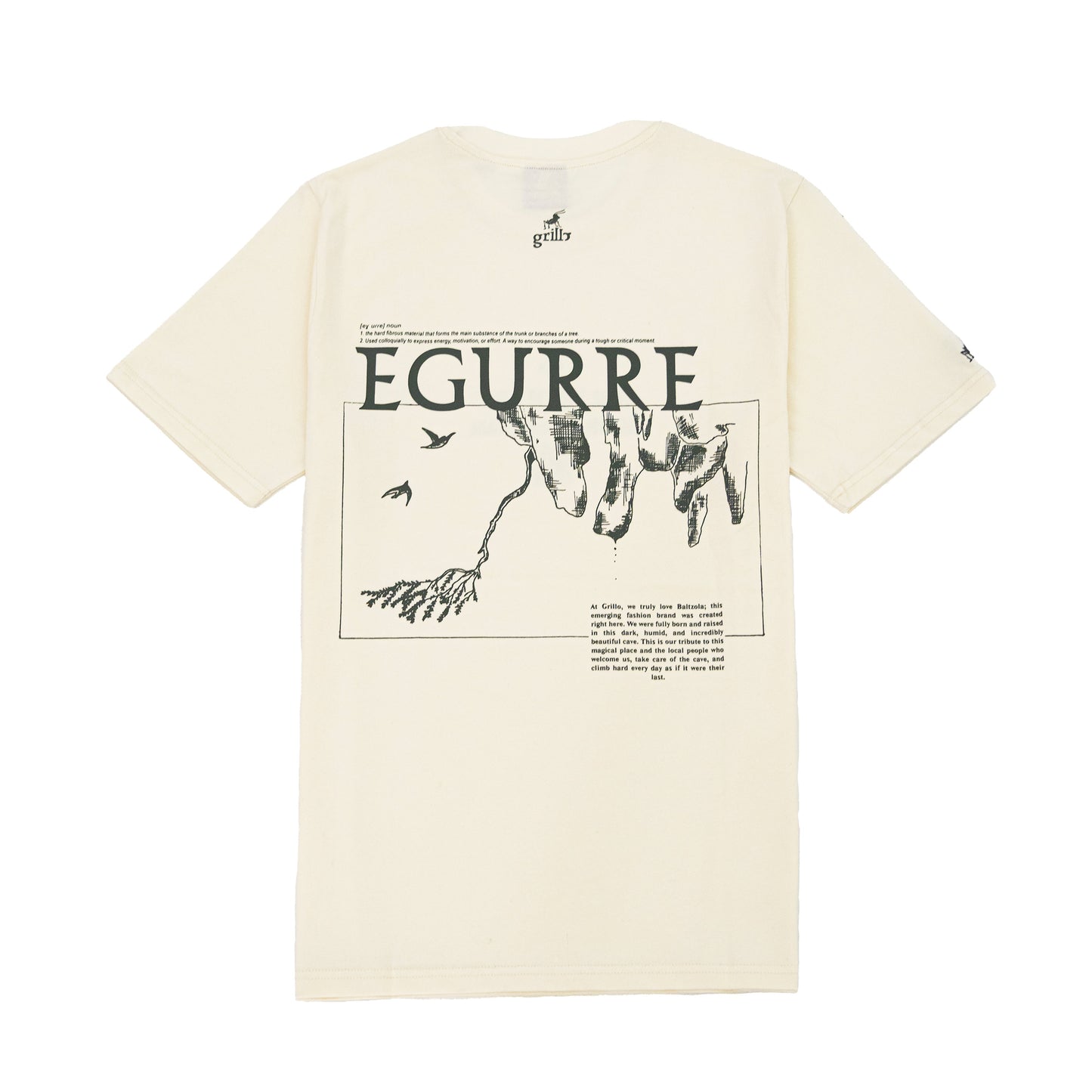 Camiseta de manga corta y cuello redondo, 100% algodón. Diseño en color antracita, parte delantera y trasera serigrafiado. Logo bordado en la manga.