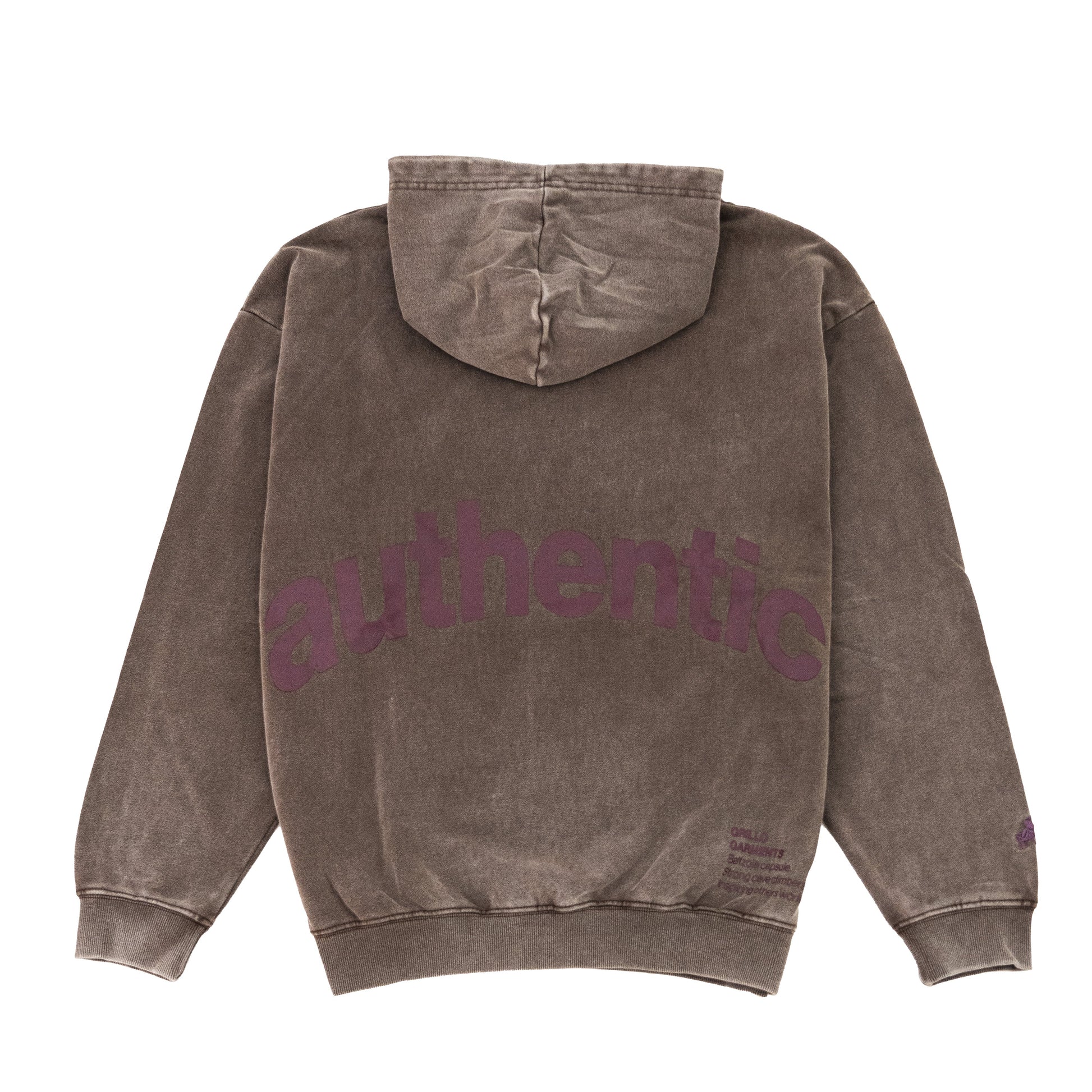 Sudadera con capucha de color marrón desgastado. Diseño  serigrafiado en color vino en la parte delantera, trasera y trasera baja inferior derecho. Logo bordado en el puño de la manga.  